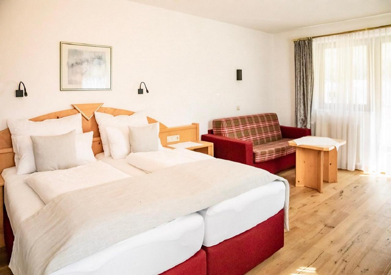 Hotel & Appartements Alpenresidenz Viktoria Neustift im Stubaital Eksteriør bilde