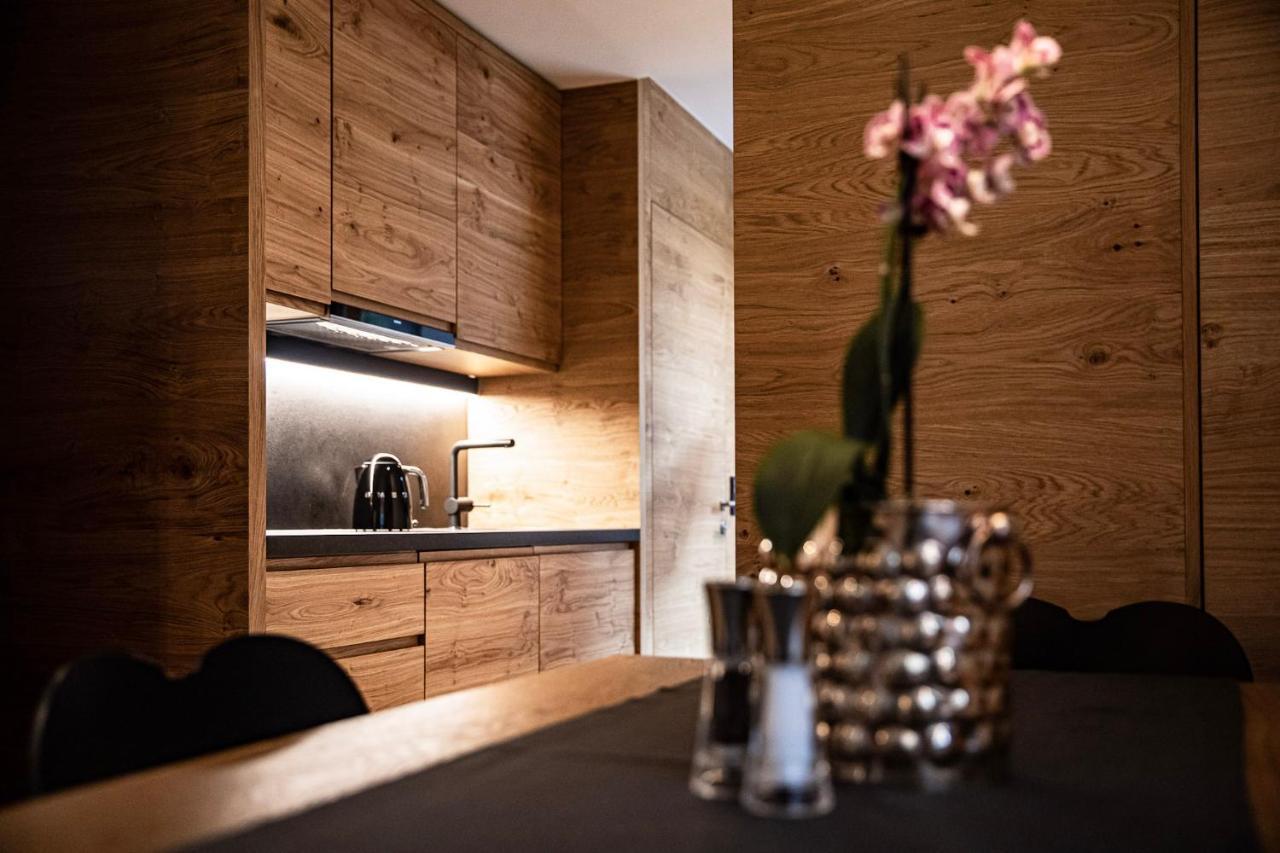 Hotel & Appartements Alpenresidenz Viktoria Neustift im Stubaital Eksteriør bilde