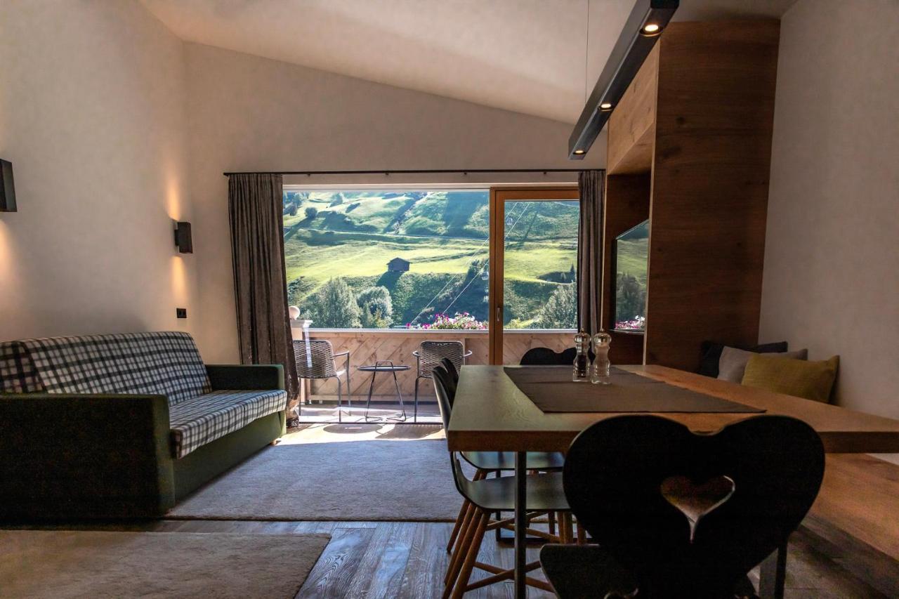 Hotel & Appartements Alpenresidenz Viktoria Neustift im Stubaital Eksteriør bilde