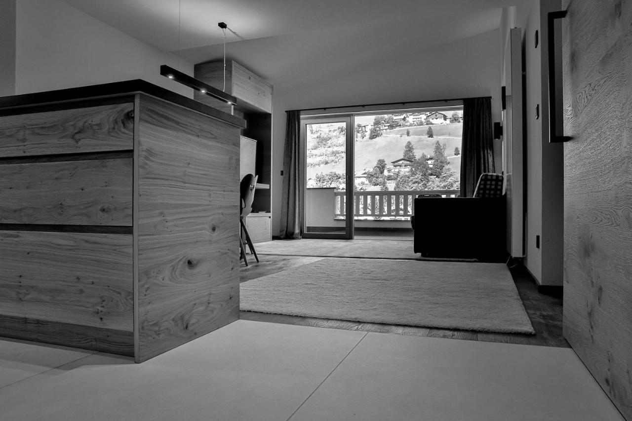 Hotel & Appartements Alpenresidenz Viktoria Neustift im Stubaital Eksteriør bilde