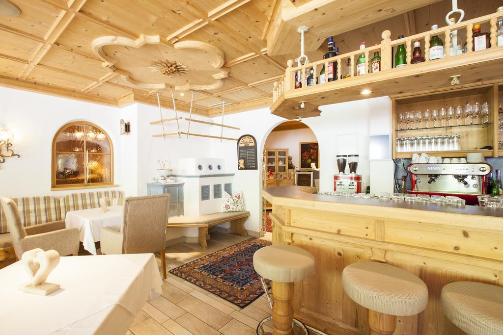 Hotel & Appartements Alpenresidenz Viktoria Neustift im Stubaital Eksteriør bilde