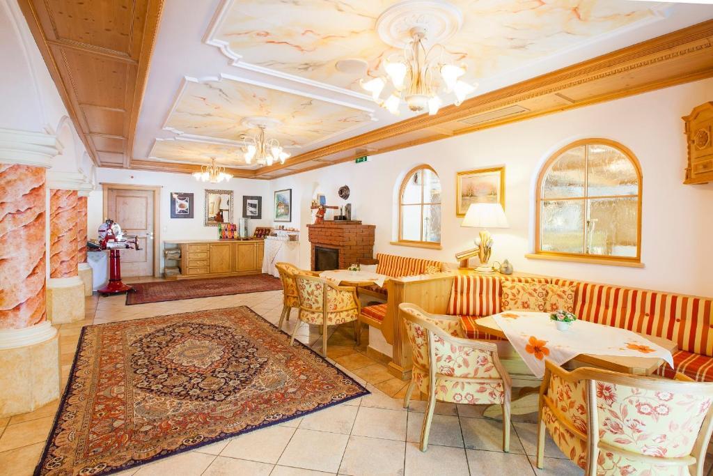 Hotel & Appartements Alpenresidenz Viktoria Neustift im Stubaital Eksteriør bilde